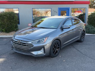 Image for 2019 Hyundai Elantra SE ID: 7017741