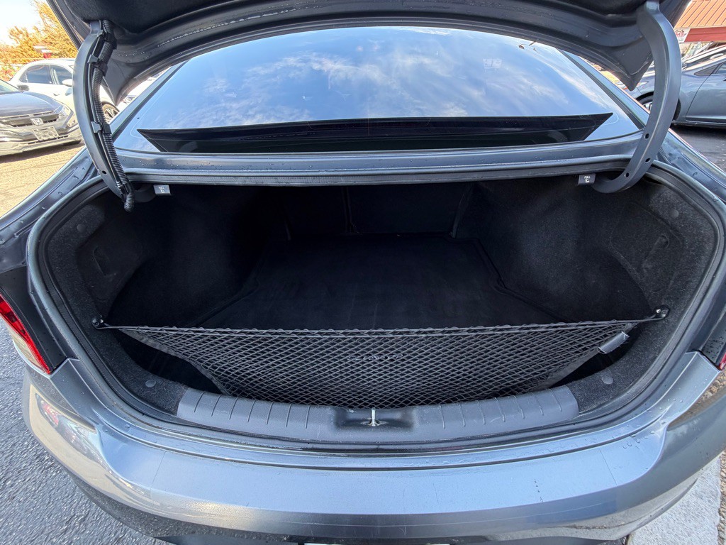 2019 Hyundai Elantra Image 19