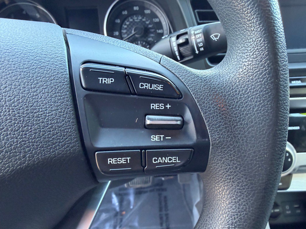 2019 Hyundai Elantra Image 29