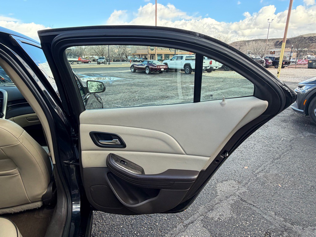 2015 Chevrolet Malibu Image 26