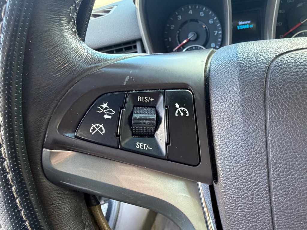 2015 Chevrolet Malibu Image 30