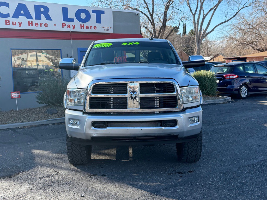 2016 RAM 2500 Image 2