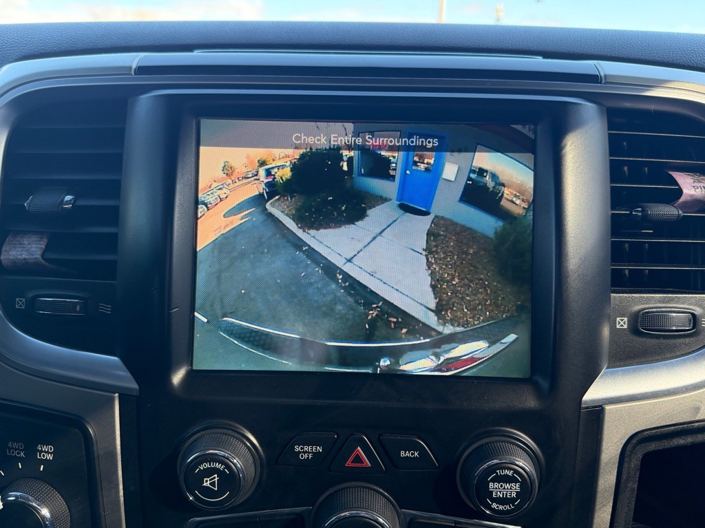 2016 RAM 2500 Image 35