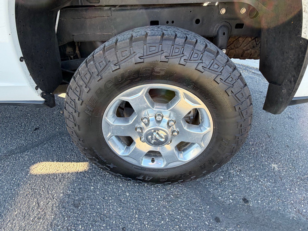 2021 RAM 2500 Image 27