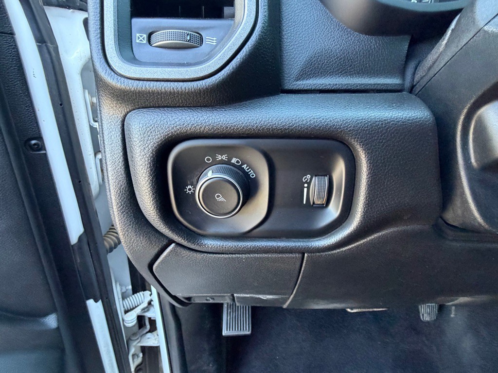 2021 RAM 2500 Image 29