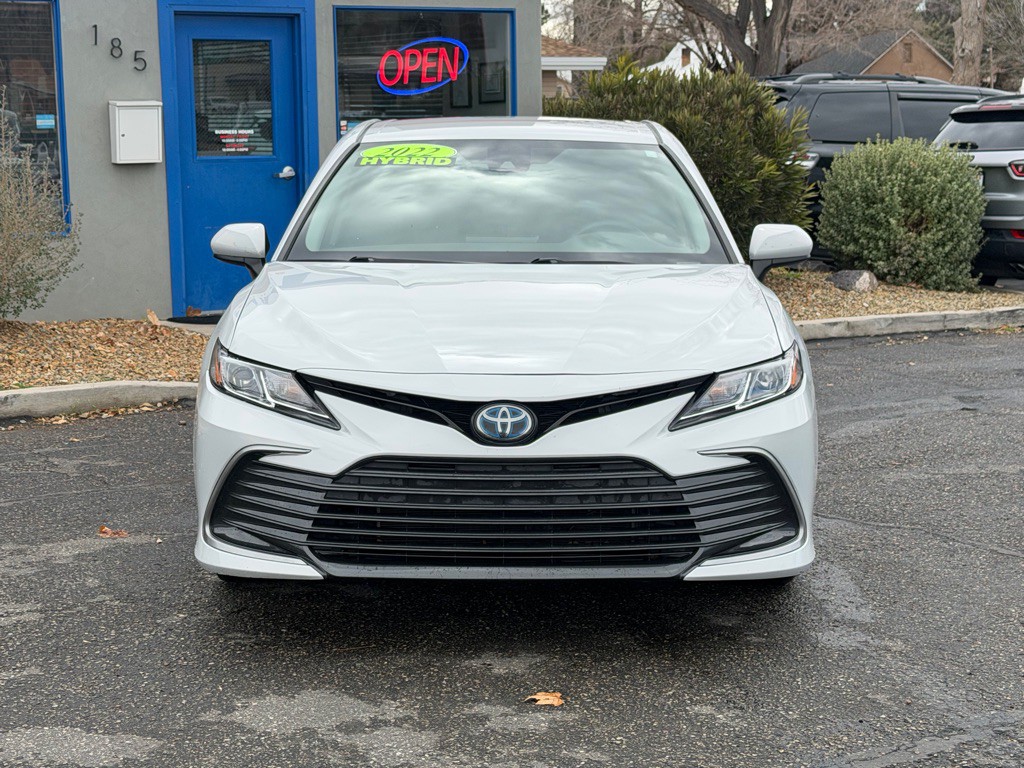 2022 Toyota Camry Image 2