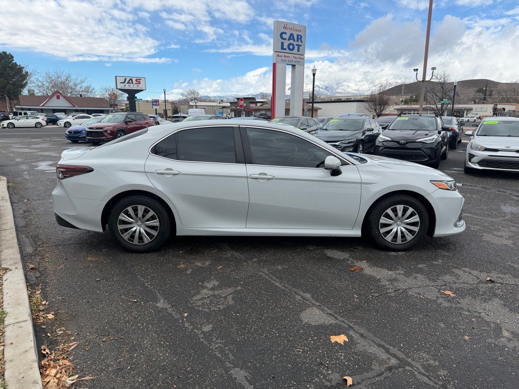 2022 Toyota Camry Image 4