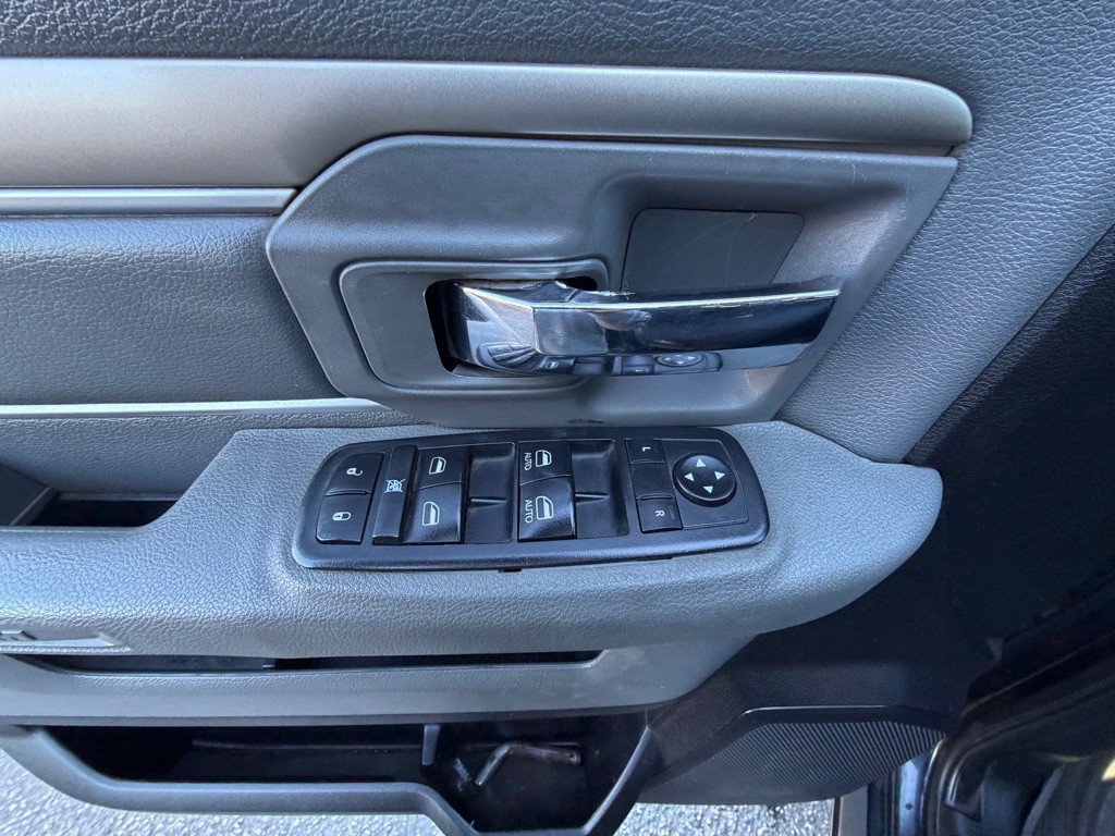 2014 RAM 2500 Image 22