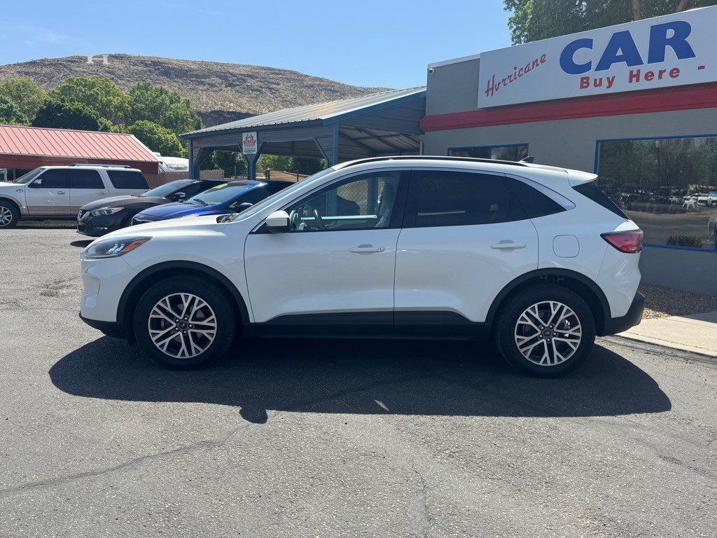 2021 Ford Escape Image 8