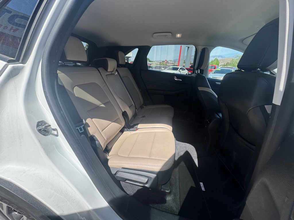 2021 Ford Escape Image 12