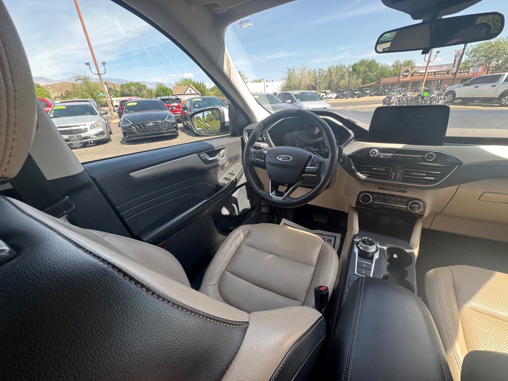 2021 Ford Escape Image 13