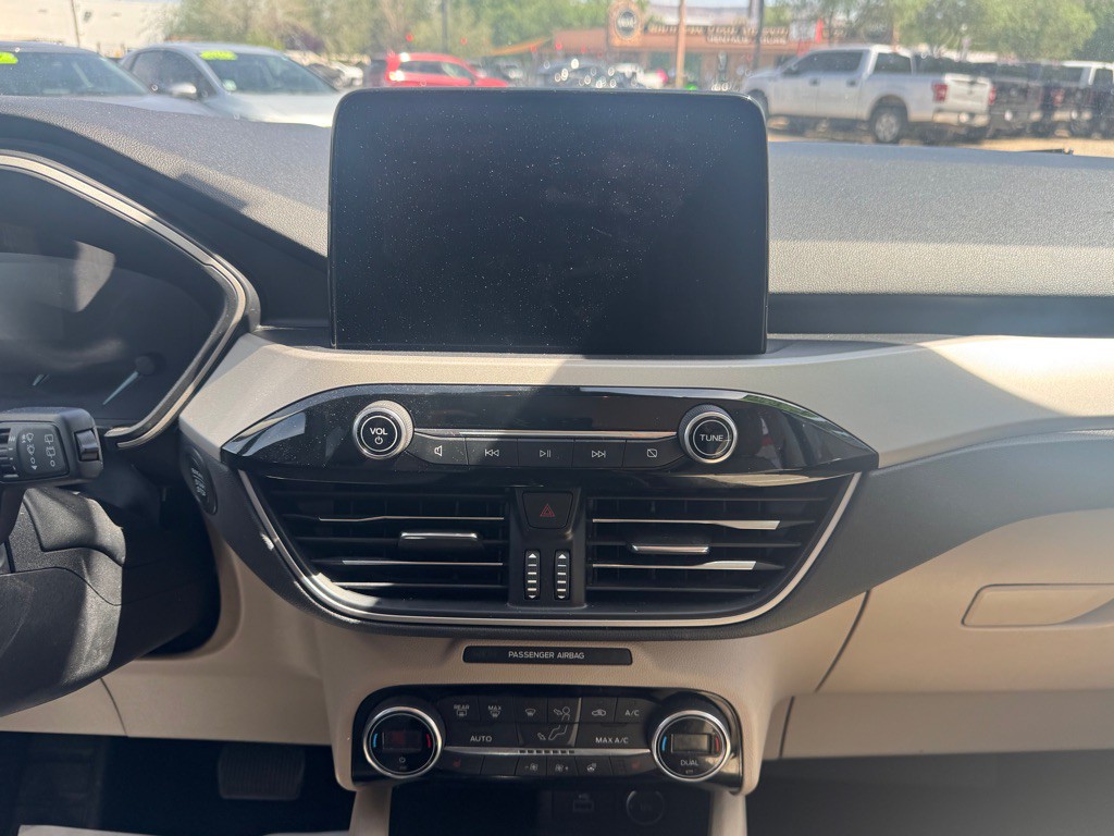 2021 Ford Escape Image 15