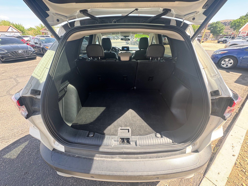 2021 Ford Escape Image 19