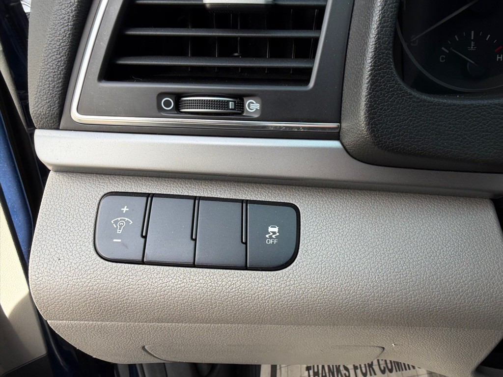 2018 Hyundai Elantra Image 27