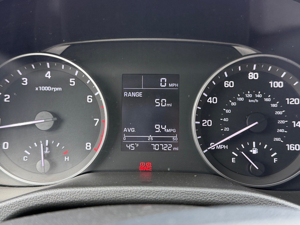 2018 Hyundai Elantra Image 30