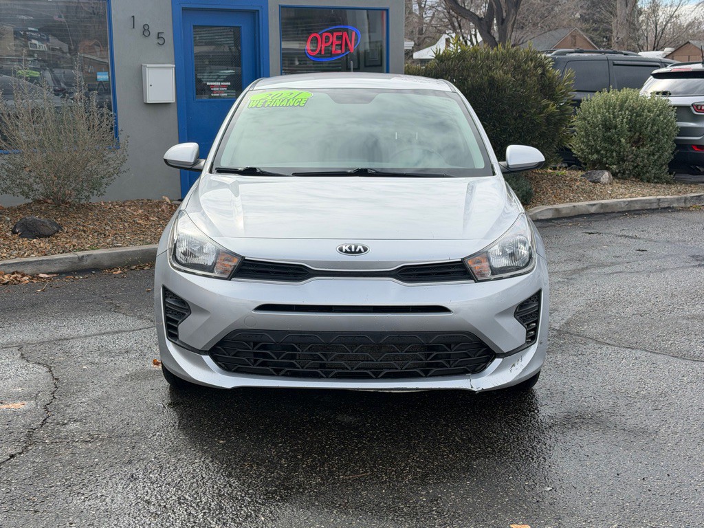 2021 Kia Rio Image 2