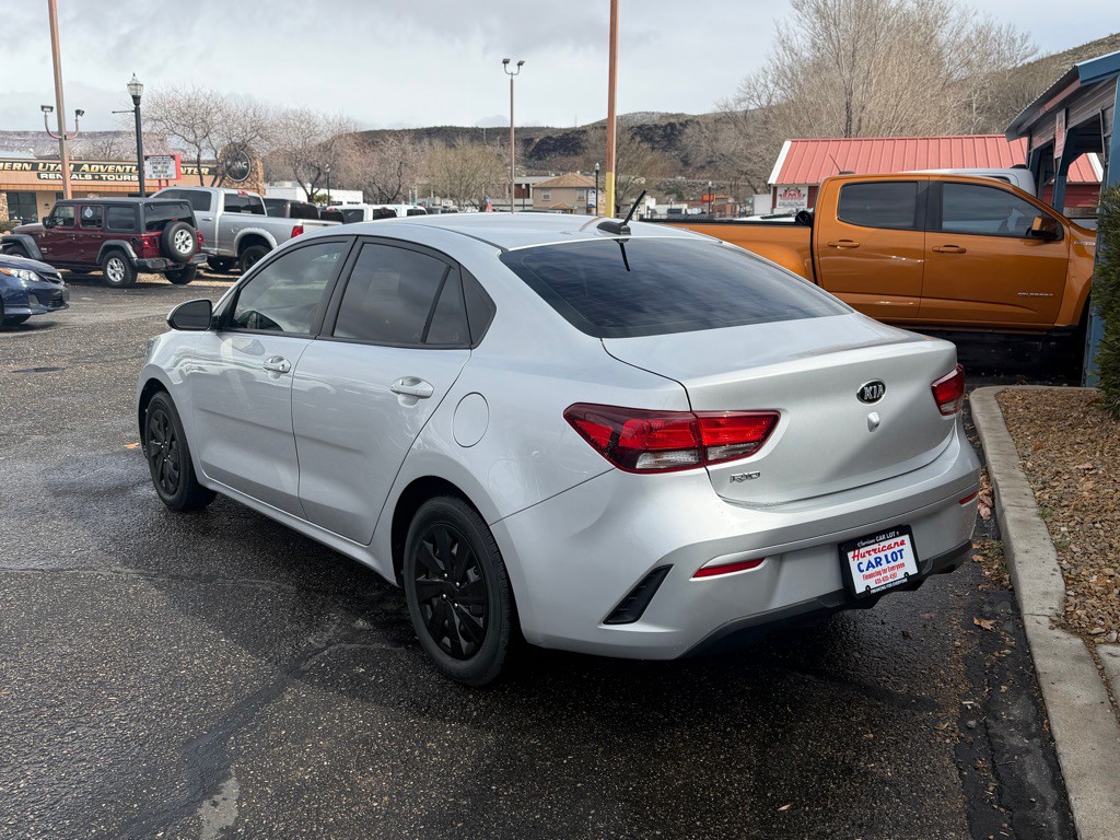 2021 Kia Rio Image 7