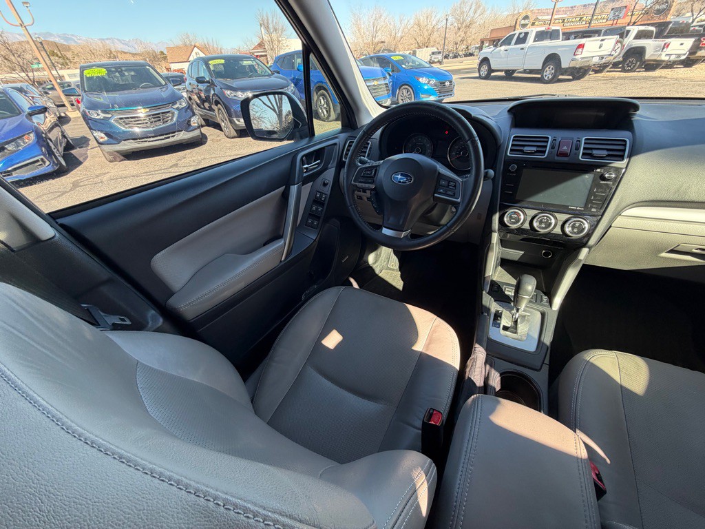2016 Subaru Forester Image 13