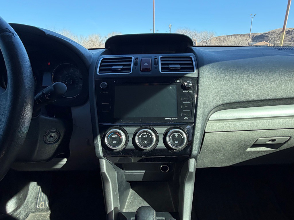 2016 Subaru Forester Image 15