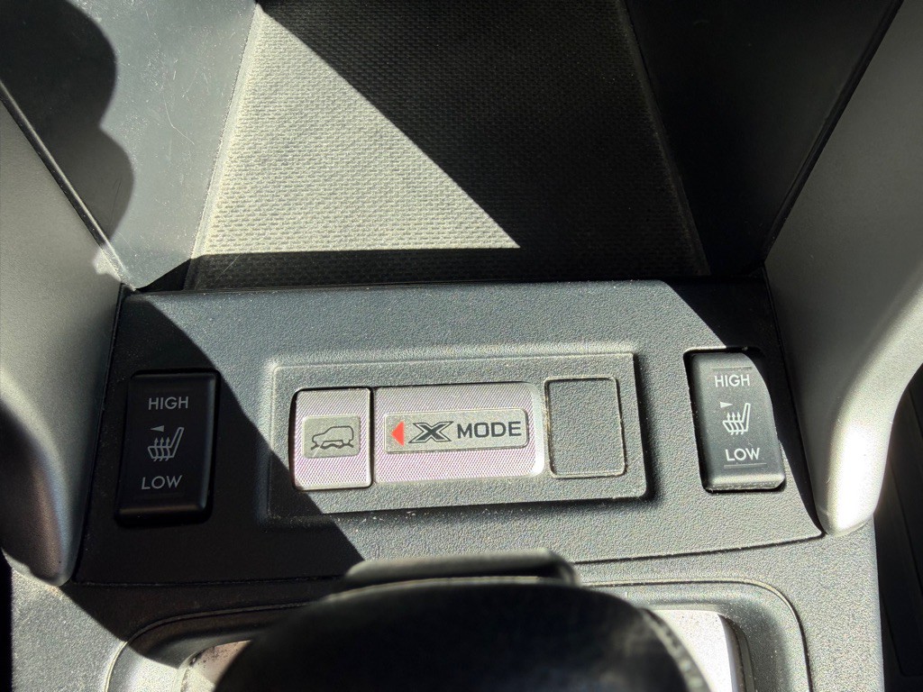 2016 Subaru Forester Image 30