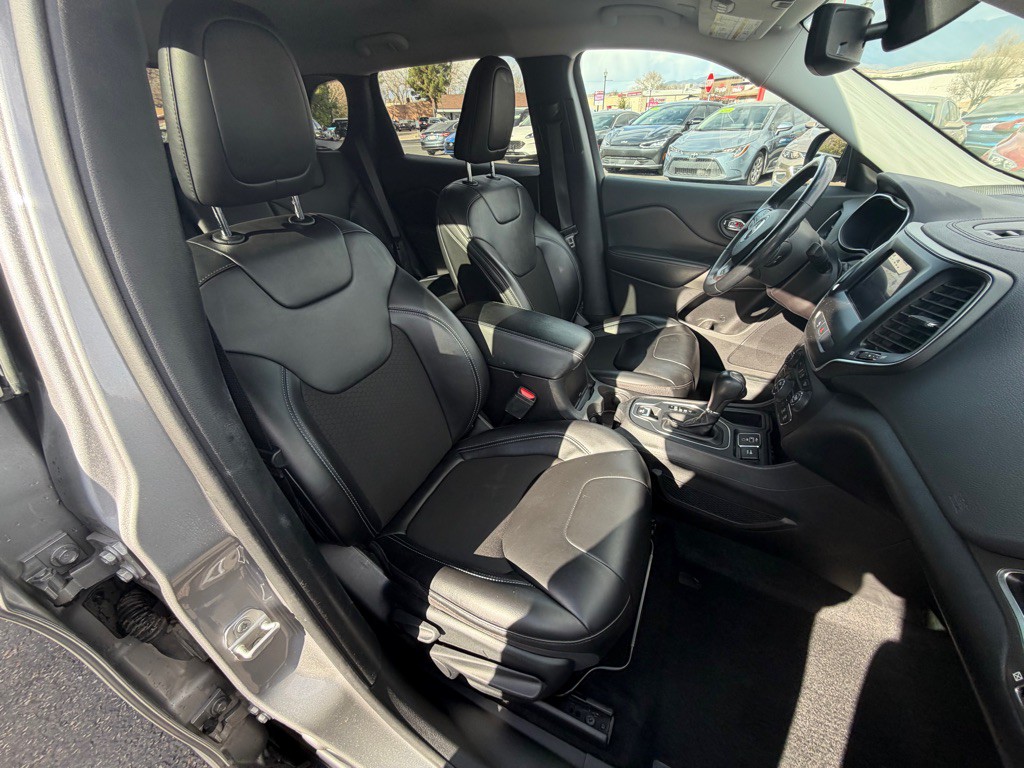 2020 Jeep Cherokee Image 10