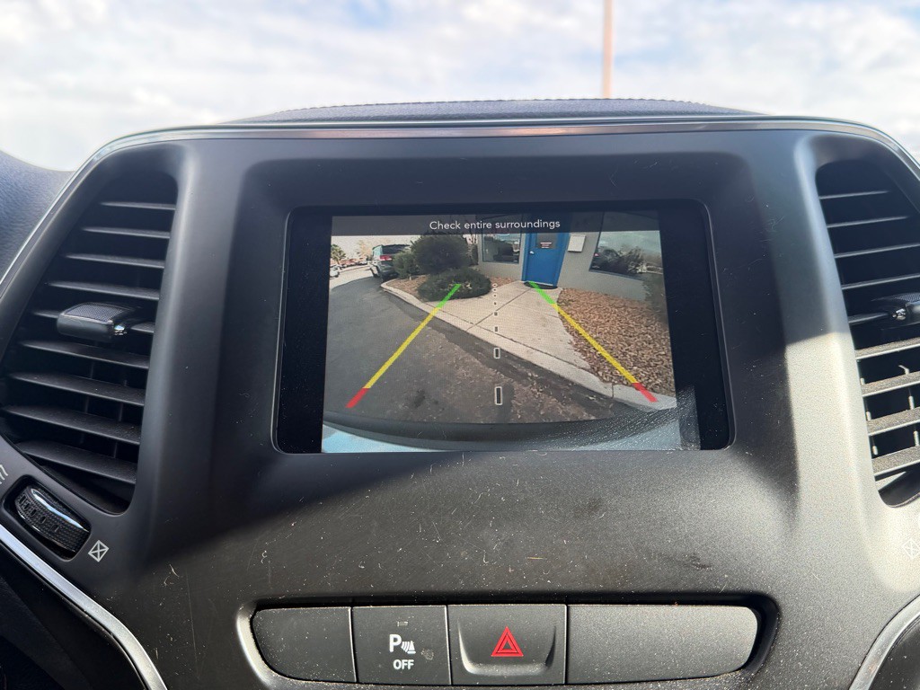 2020 Jeep Cherokee Image 33