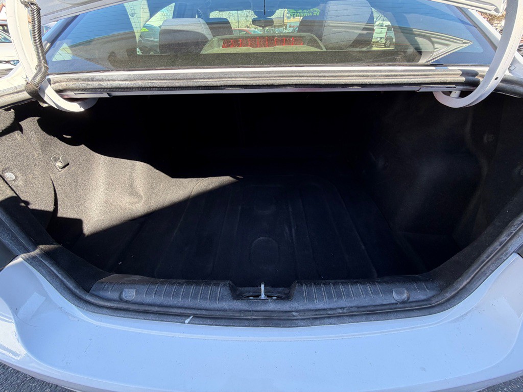 2014 Chevrolet Cruze Image 20