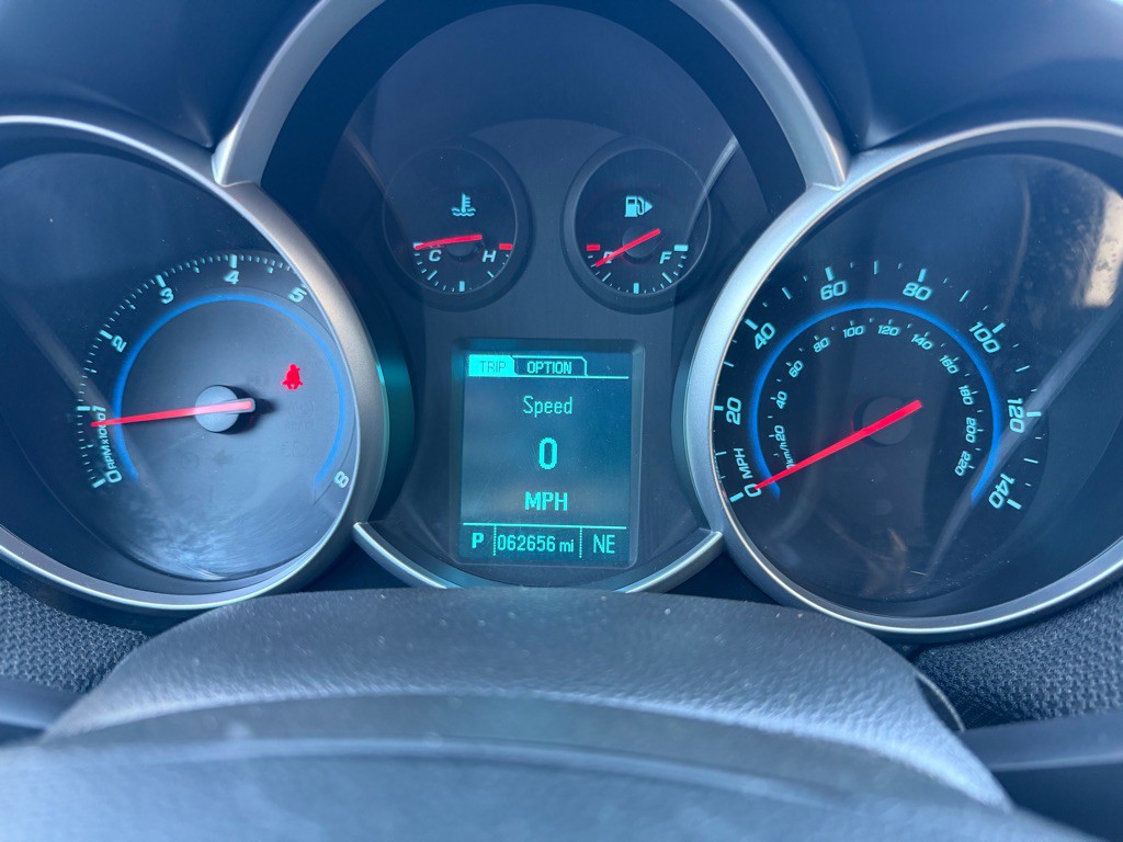 2014 Chevrolet Cruze Image 31