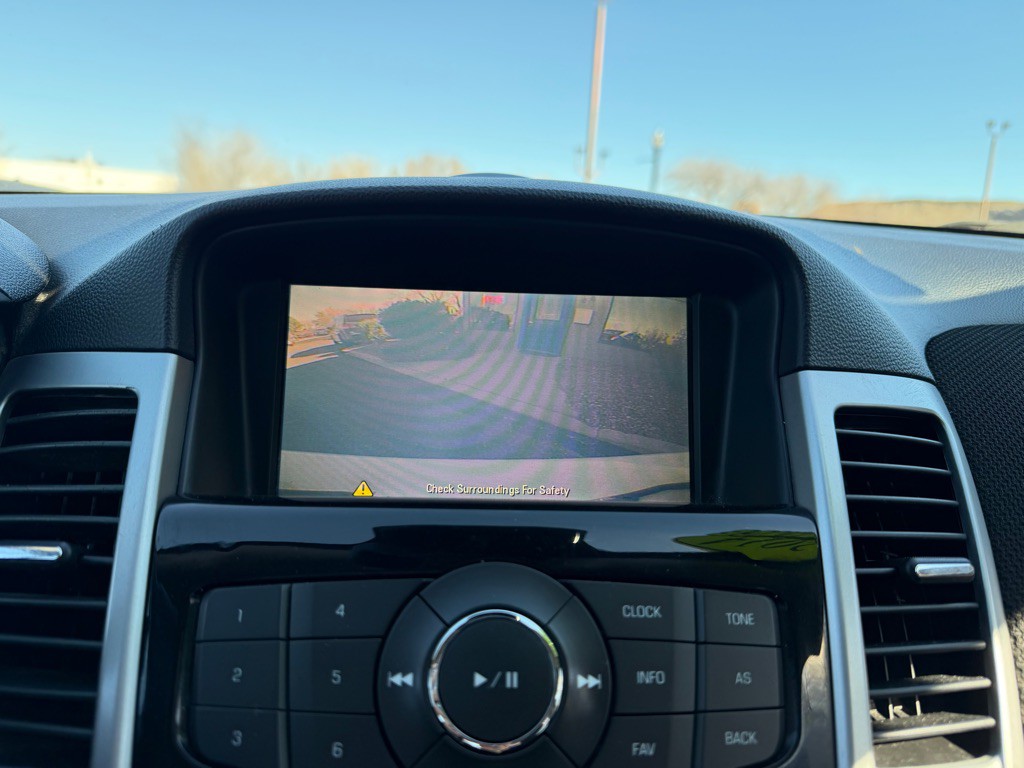 2014 Chevrolet Cruze Image 32