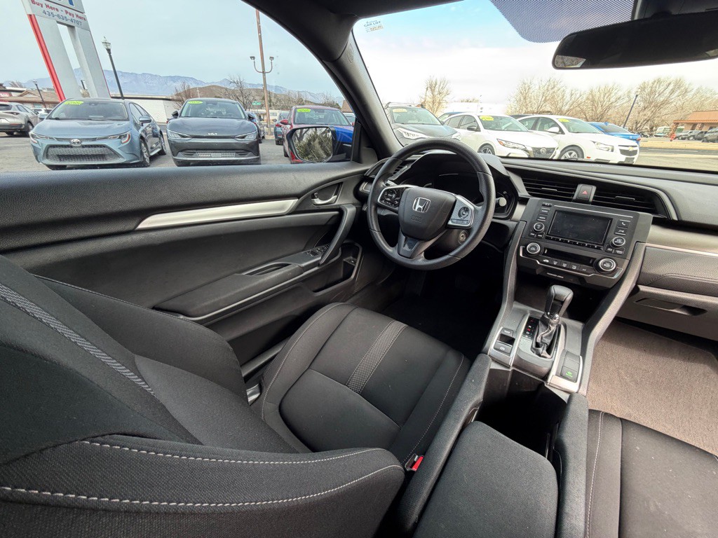 2019 Honda Civic Image 12