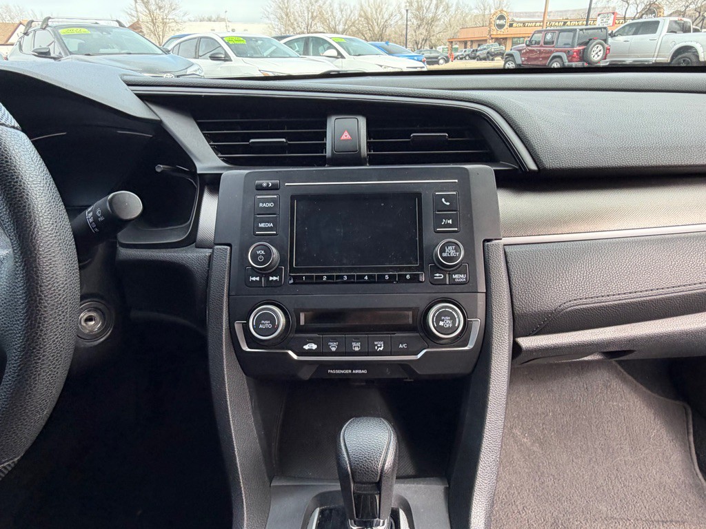 2019 Honda Civic Image 14