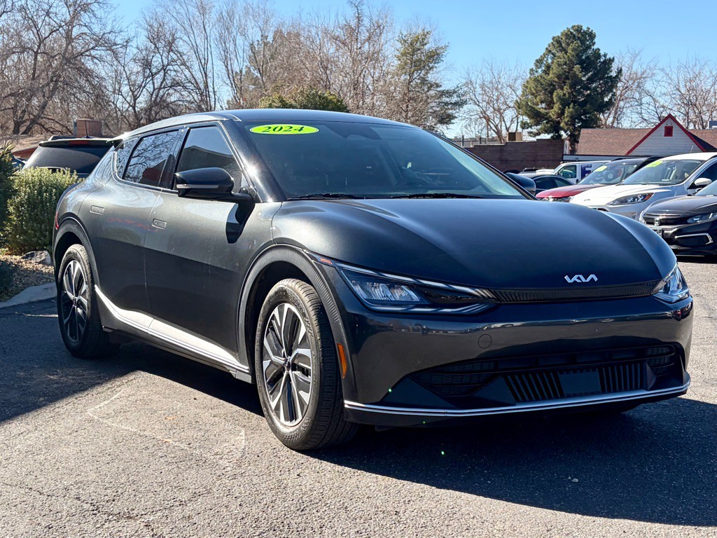 2024 Kia EV6 Image 3