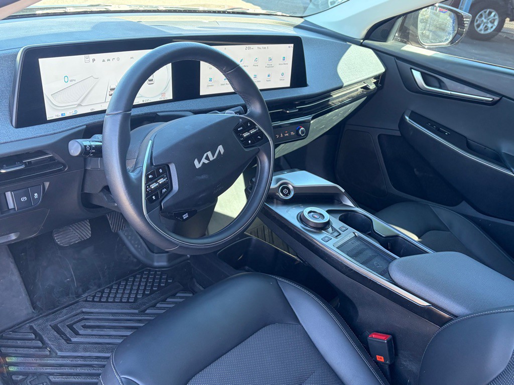 2024 Kia EV6 Image 10