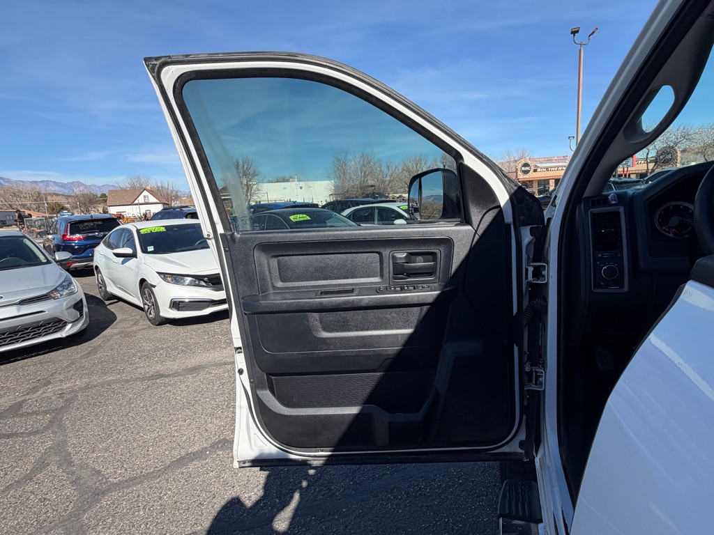 2015 RAM 2500 Image 21