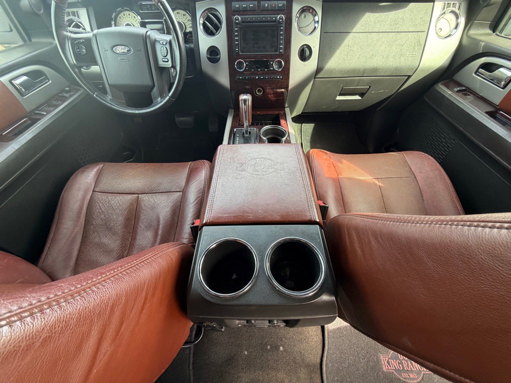 2012 Ford Expedition Image 17