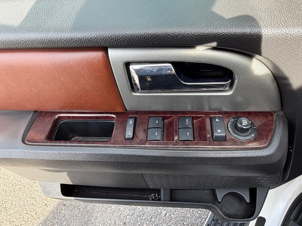 2012 Ford Expedition Image 27