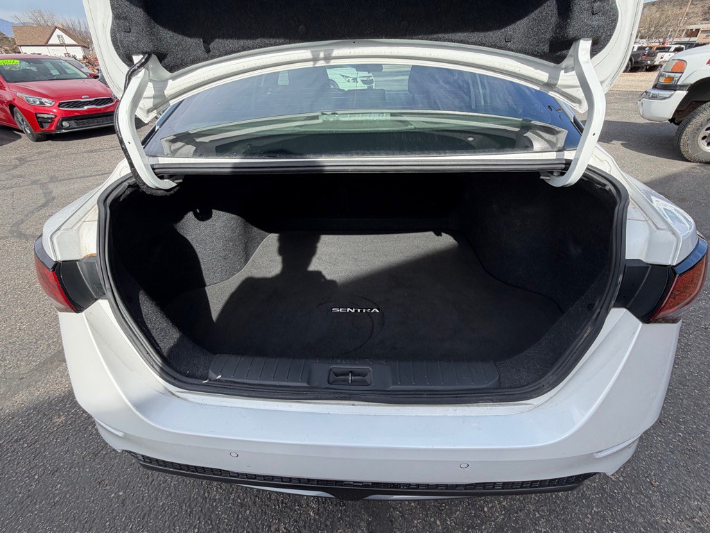 2020 Nissan Sentra Image 19