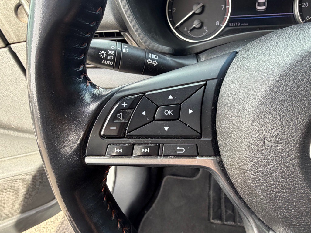 2020 Nissan Sentra Image 28