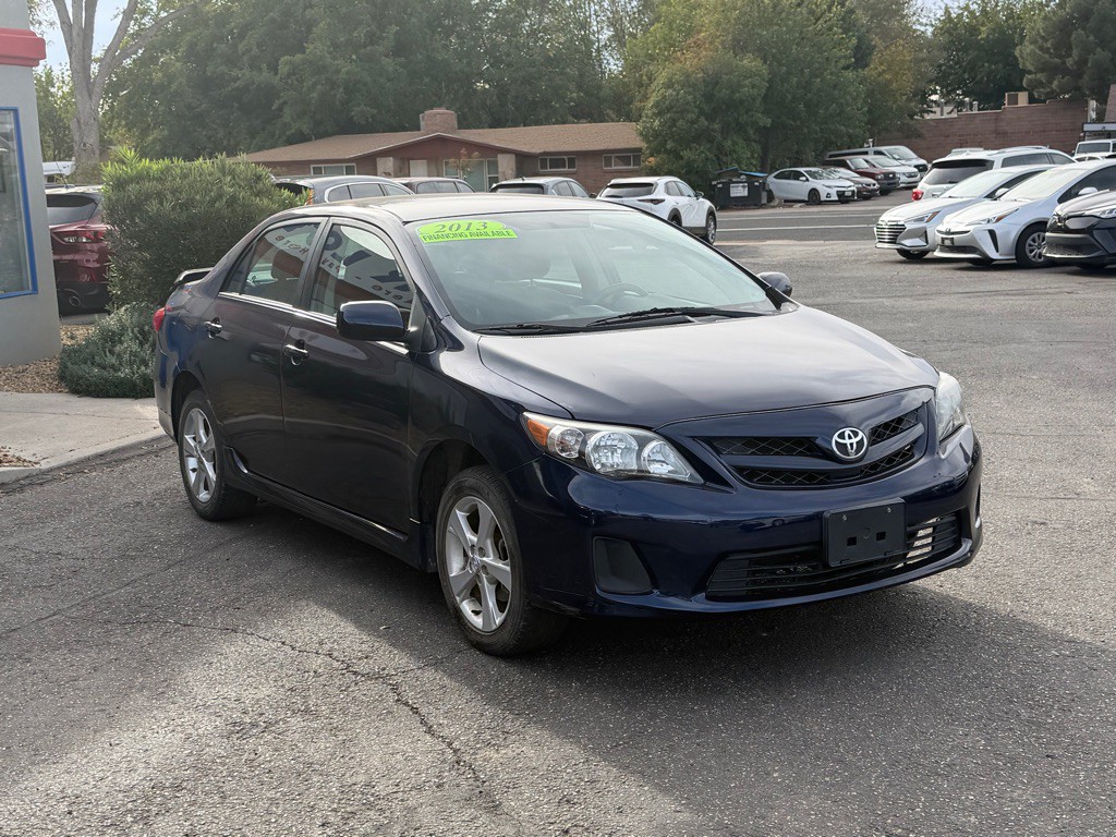 2013 Toyota Corolla Image 3