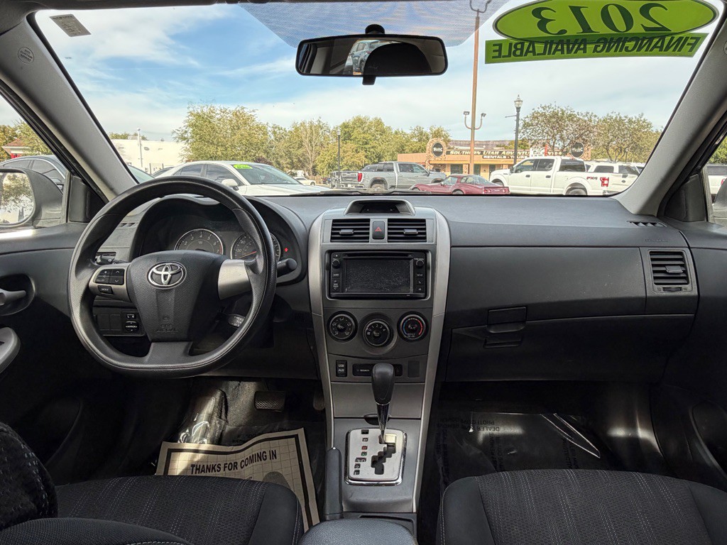 2013 Toyota Corolla Image 14