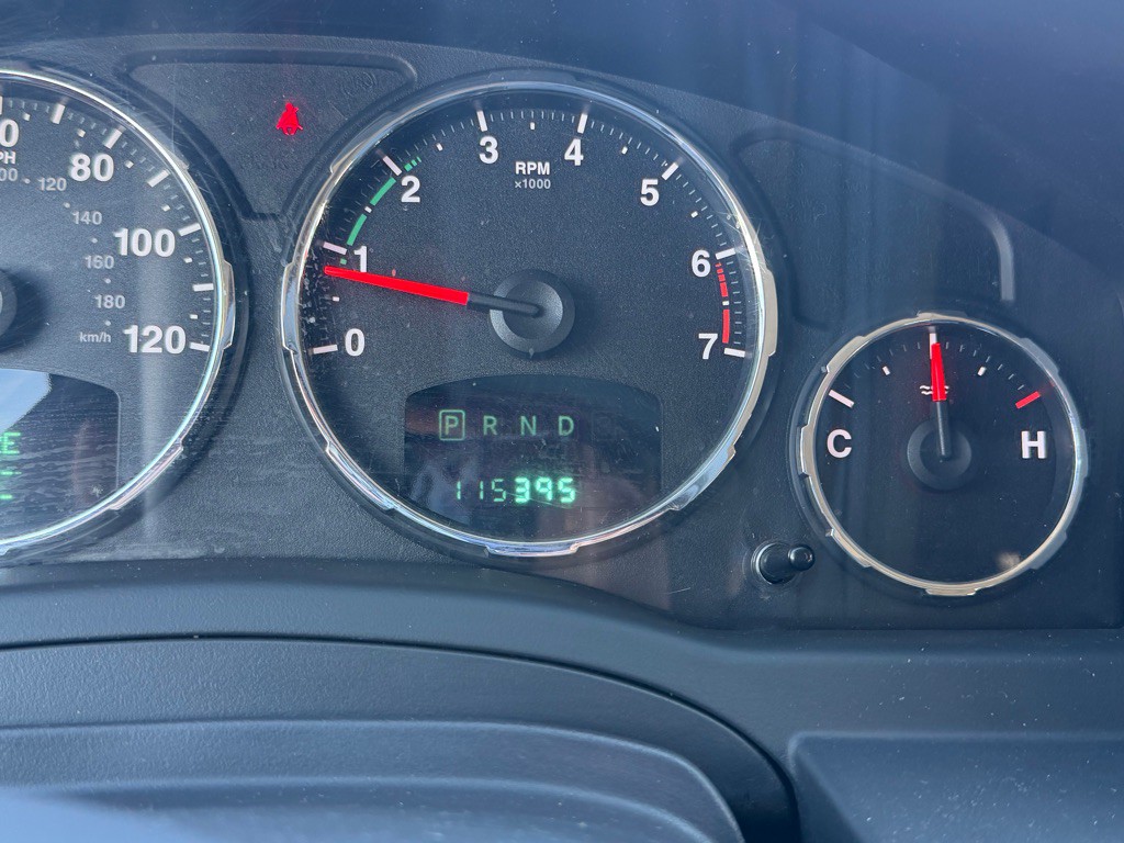 2012 Jeep Liberty Image 30