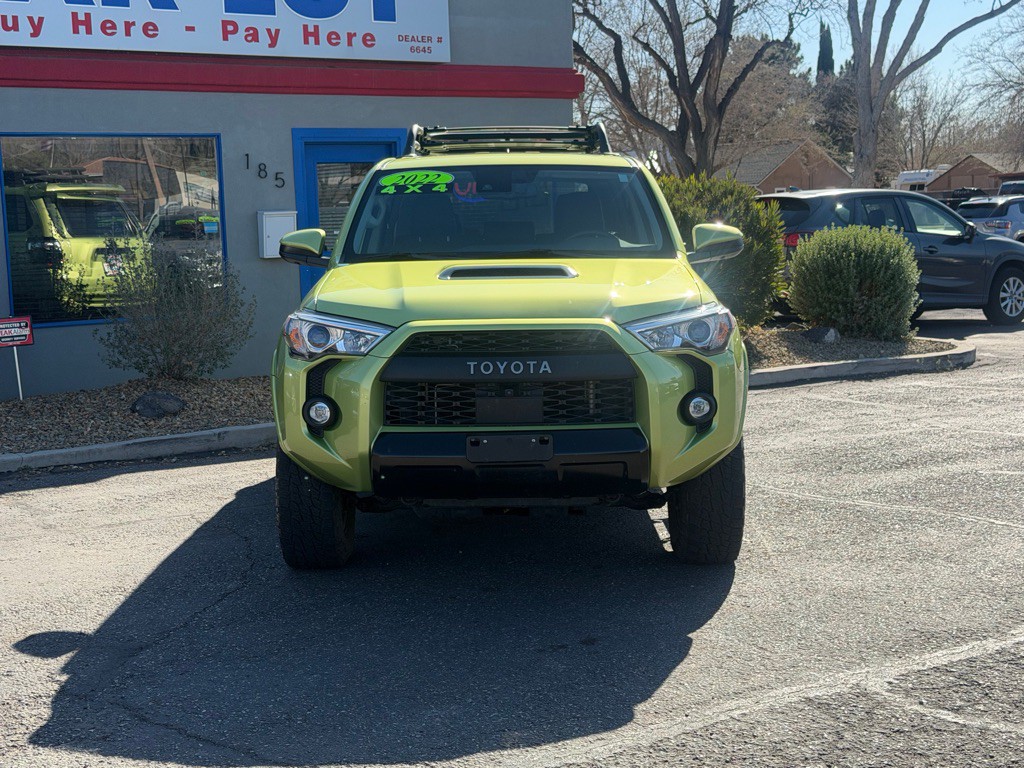 2022 Toyota 4Runner Image 2