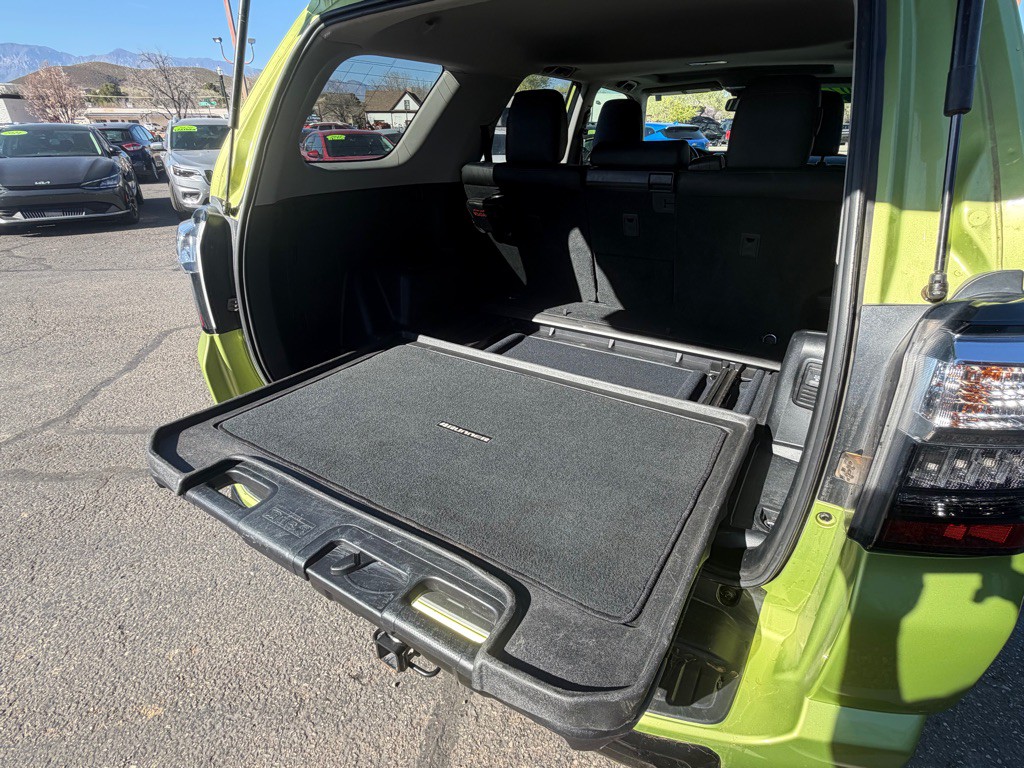 2022 Toyota 4Runner Image 23