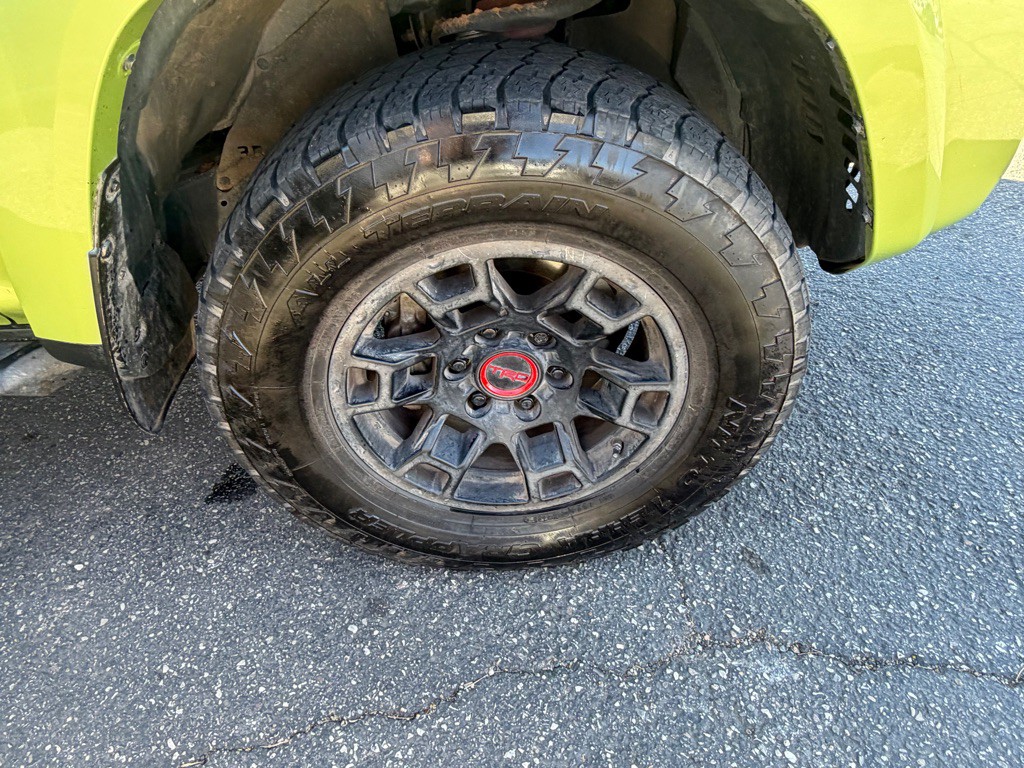 2022 Toyota 4Runner Image 30