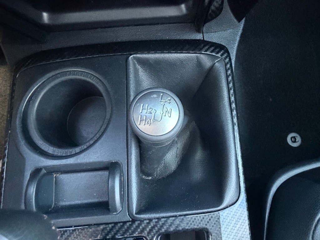 2022 Toyota 4Runner Image 38