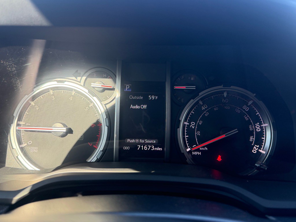 2022 Toyota 4Runner Image 39