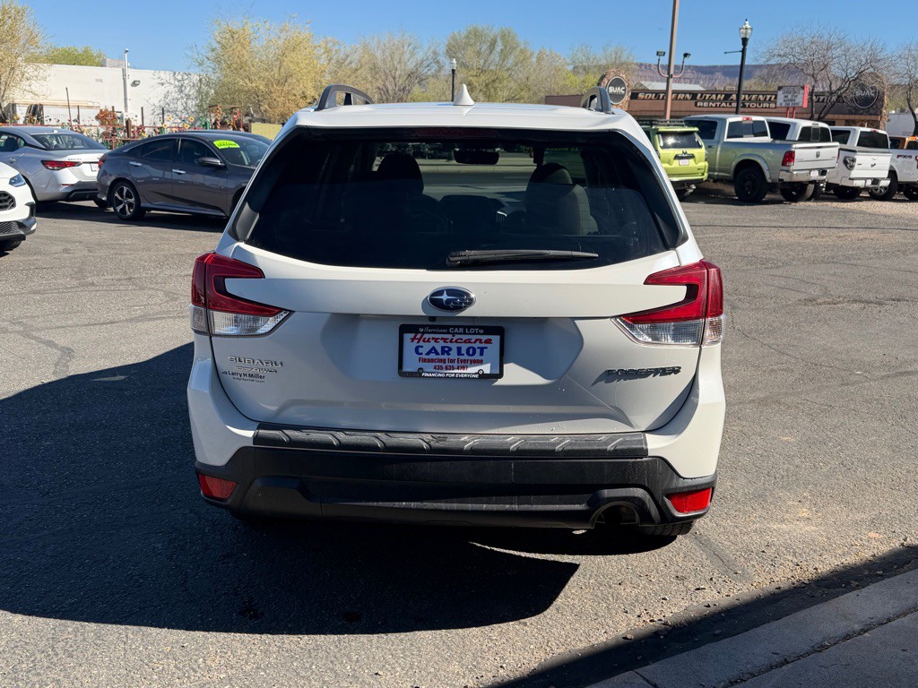 2021 Subaru Forester Image 6