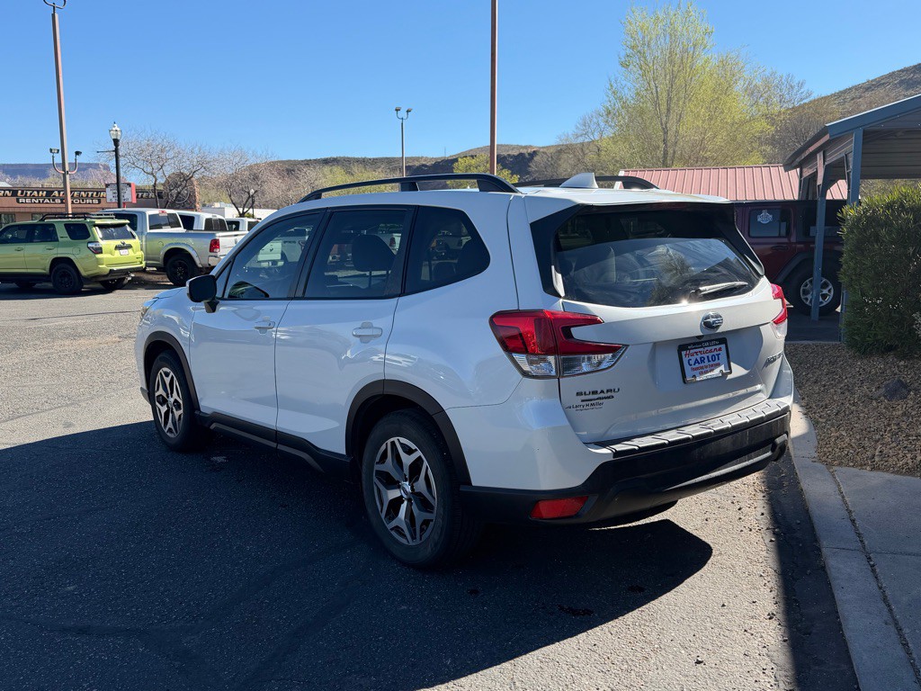 2021 Subaru Forester Image 7