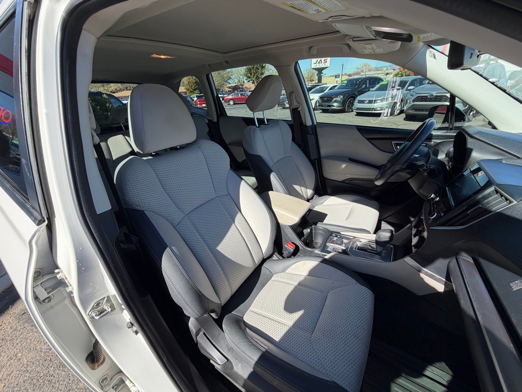 2021 Subaru Forester Image 10