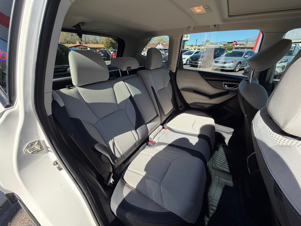 2021 Subaru Forester Image 12